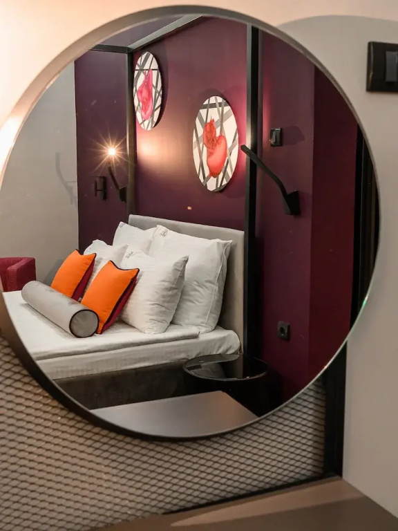 Premium Double room (full double bed)