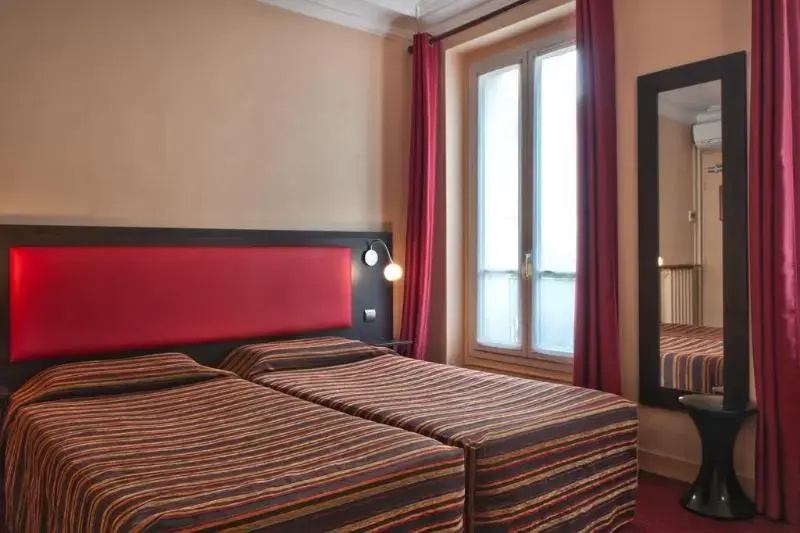 Grand Hotel Leveque 71