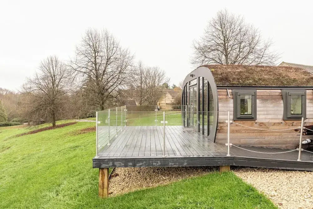 Sustainable 2BD Pod on Old Chalford Farm