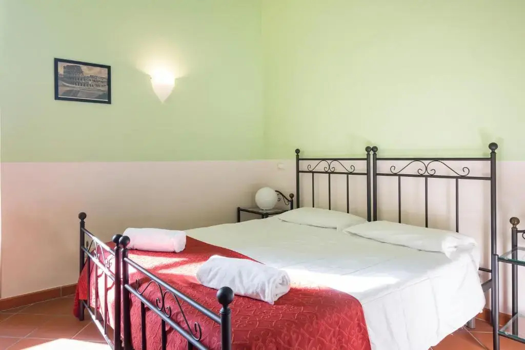 Hotel Domus Sessoriana - Chambres