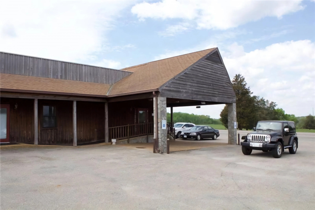 Sheldon's Motel by OYO Keysville Near Hwy 360