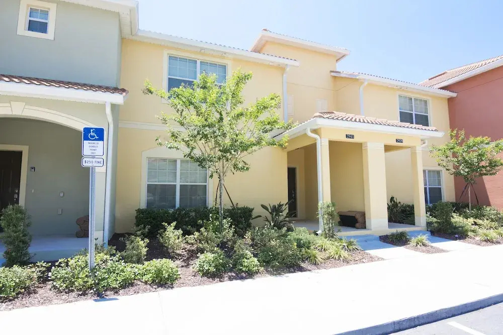 Paradise Palms 2941