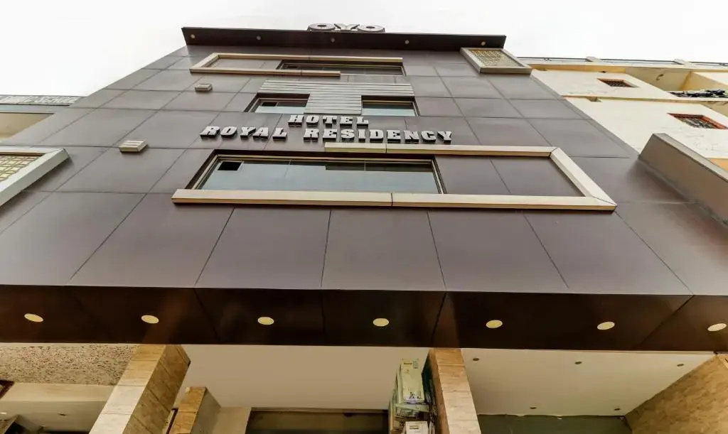 Itsy Hotels Royal Residency