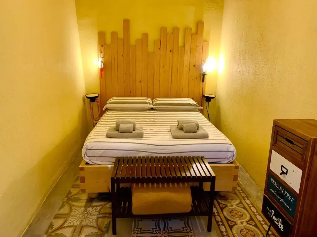 1 Bedroom Apartment with balcony