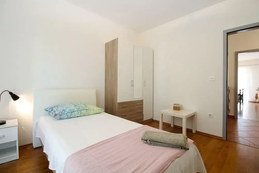 3 Bedrooms Standard Cottage with balcony