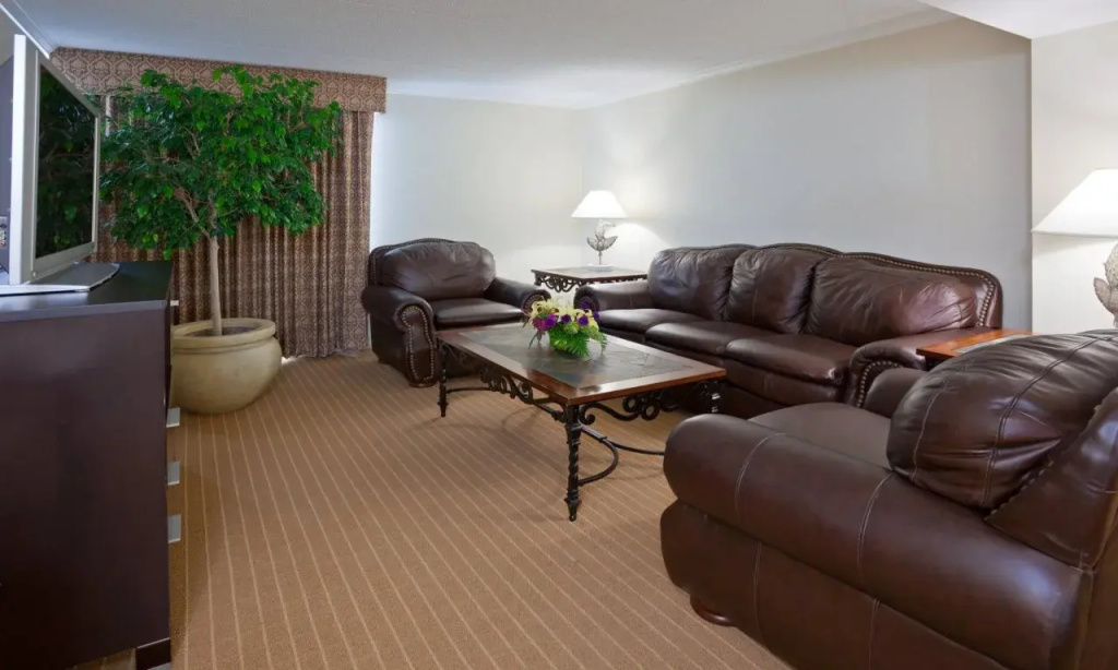 DoubleTree by Hilton Madison East - Général