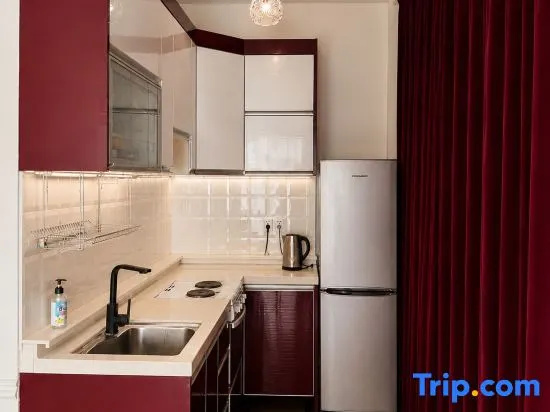 Warm & Cozy Stay in the City Center