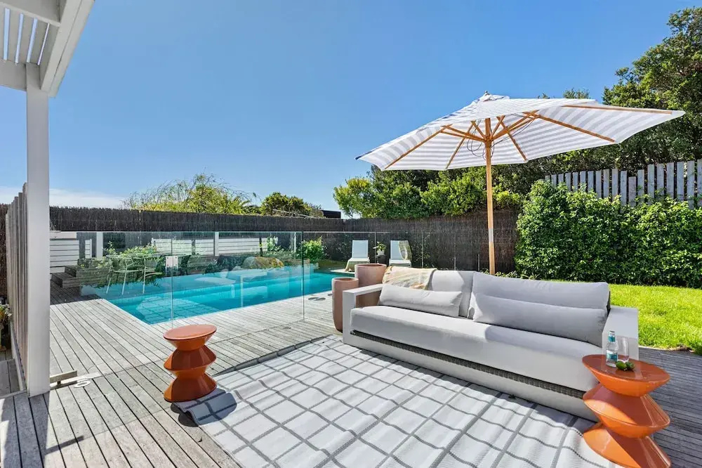 Luxury Cottage With Pool In Perfect Location