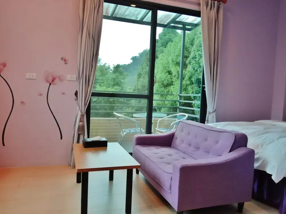 Comfort room