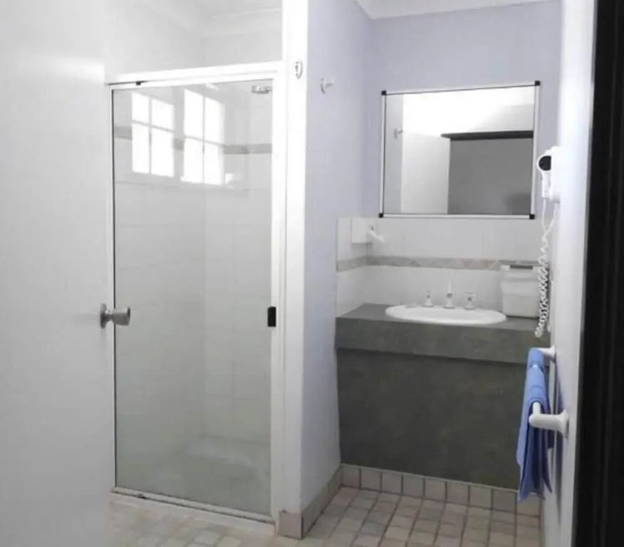 Classic Double Studio full double bed