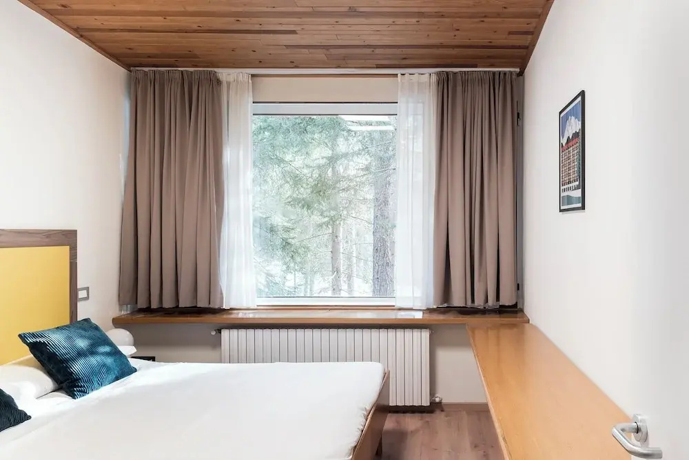 2 Bedrooms Apartment