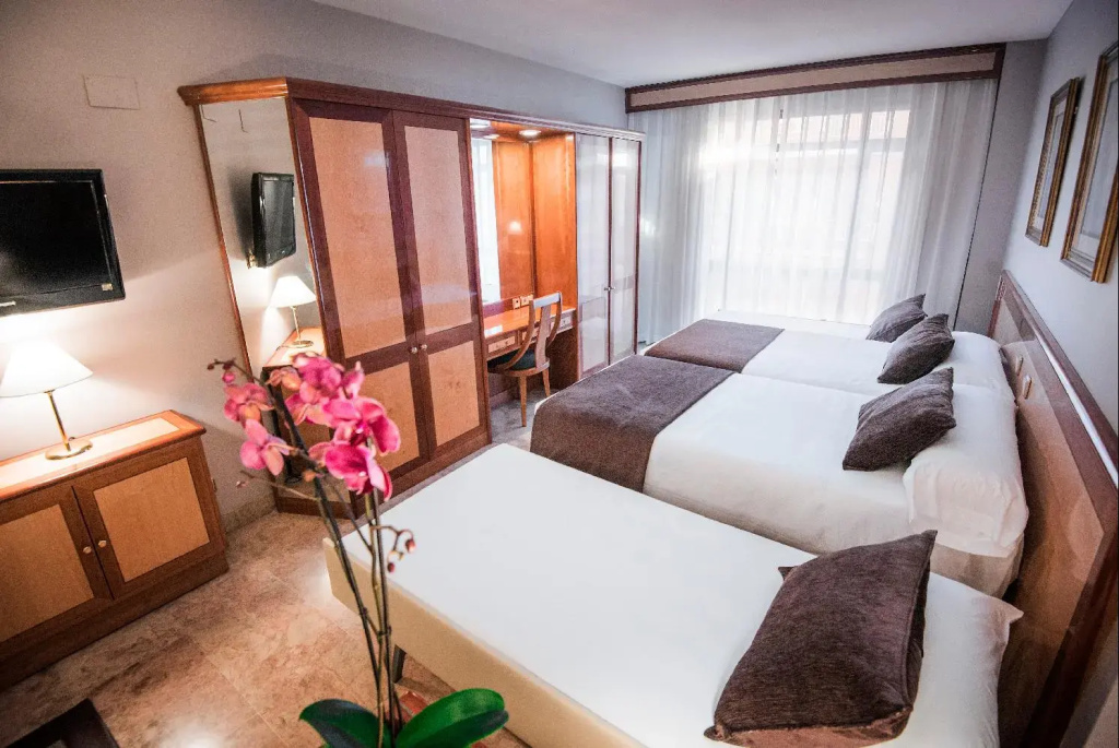 Hotel photo 3