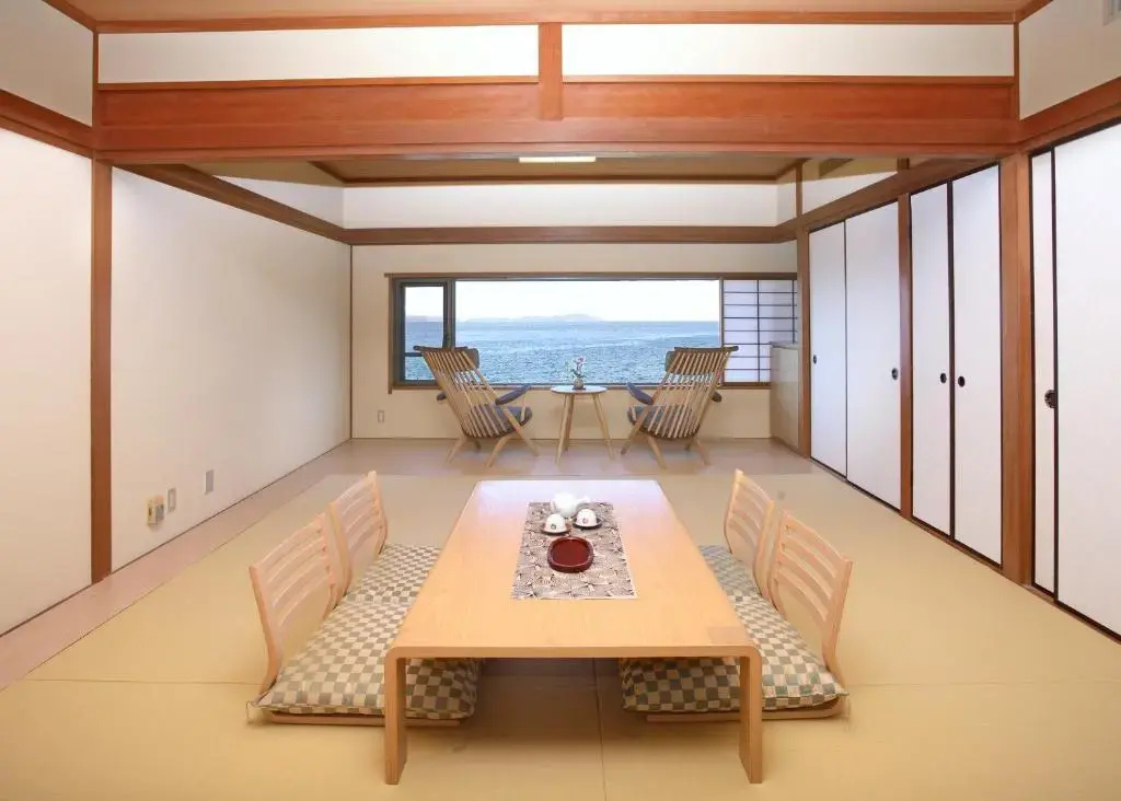 Awaji International Hotel The Sunplaza - Chambres