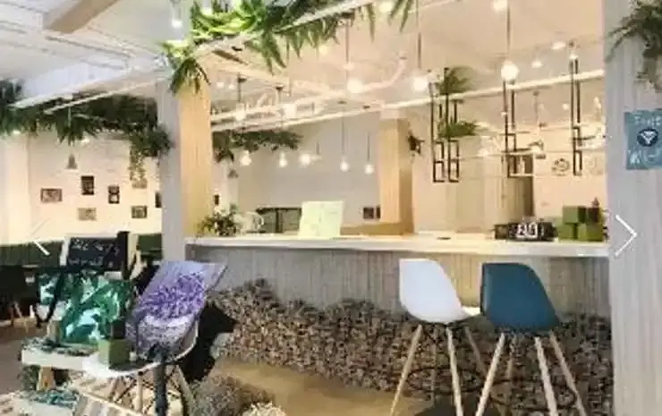 Food & Beverage