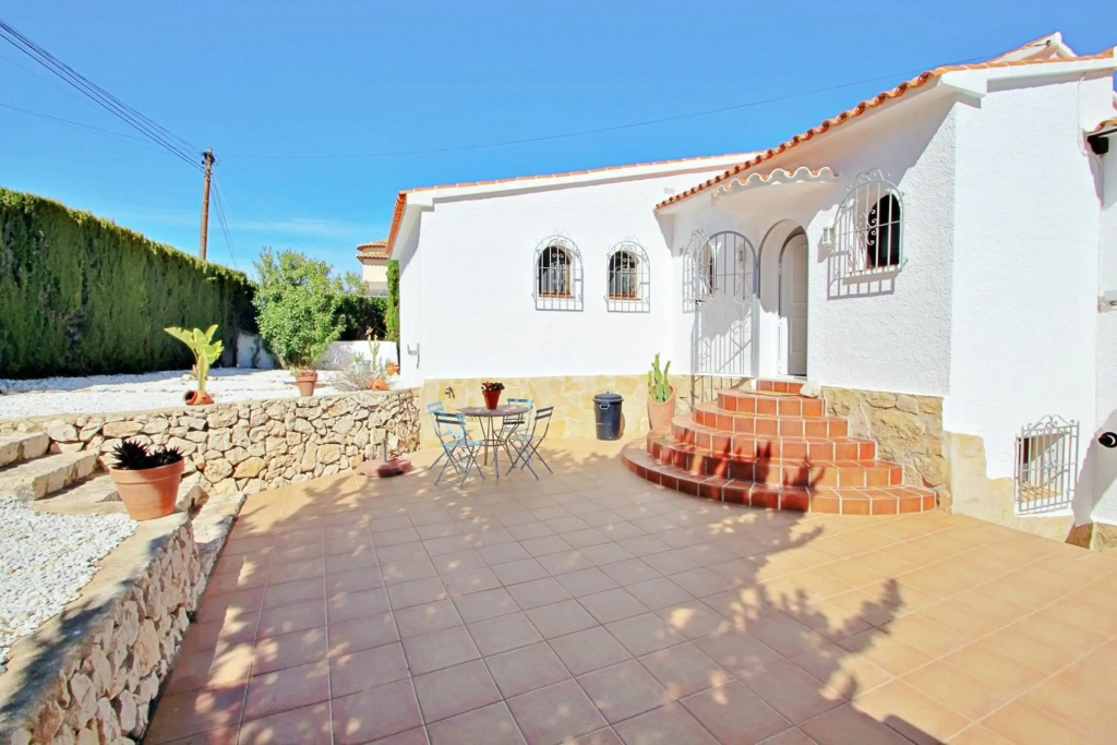 Aaron - holiday home with stunning views and private pool in Calpe