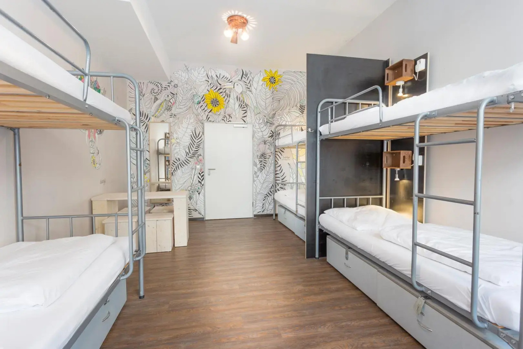 Bed in Dorm (female dorm)