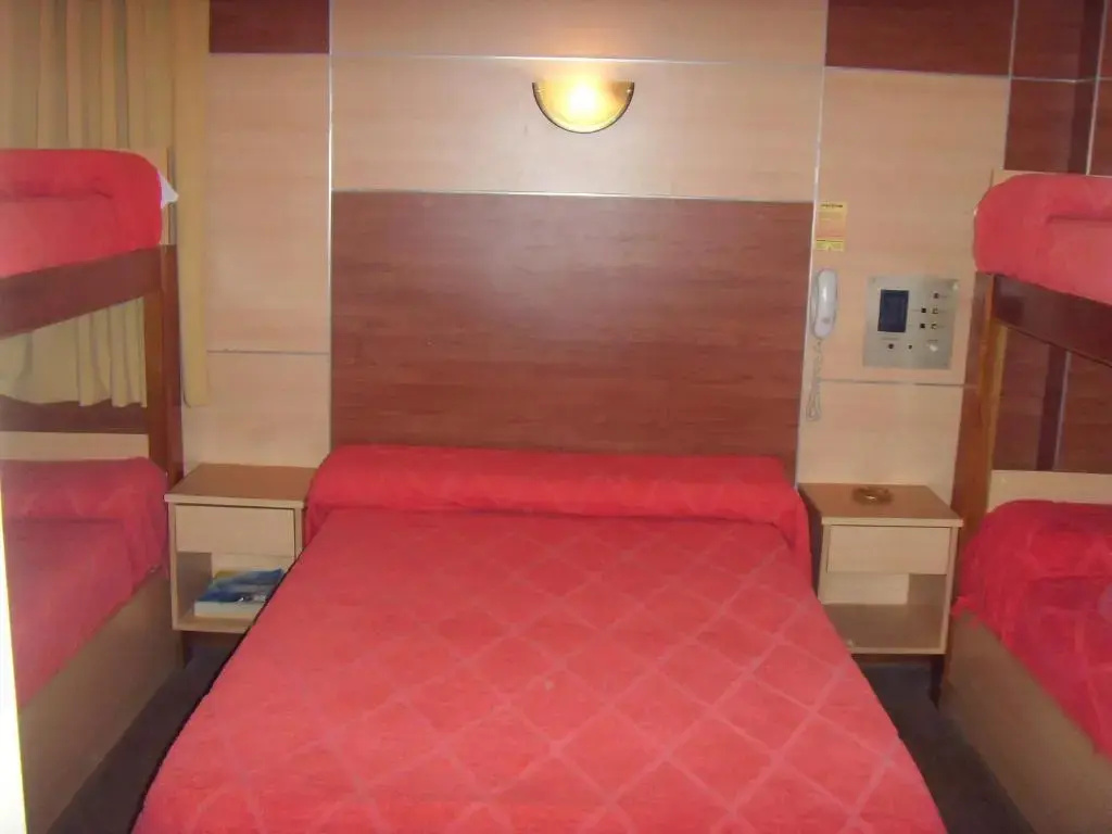Hotel Embajador - Chambres