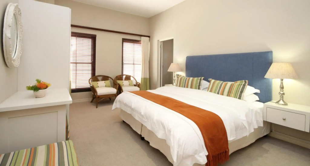 Lavender Manor Guest Lodge - фото 4