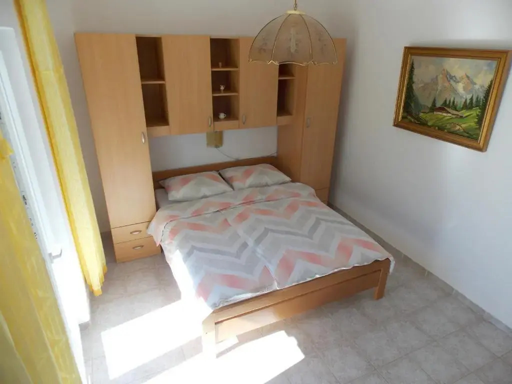 1 Bedroom Apartment with balcony and with sea view
