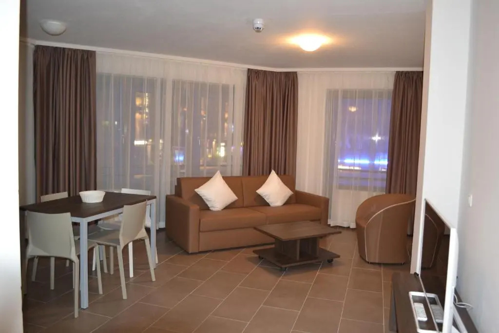 1 Bedroom Superior Apartment