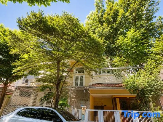 Summer House Bangkok Suites | Near Suan Luang