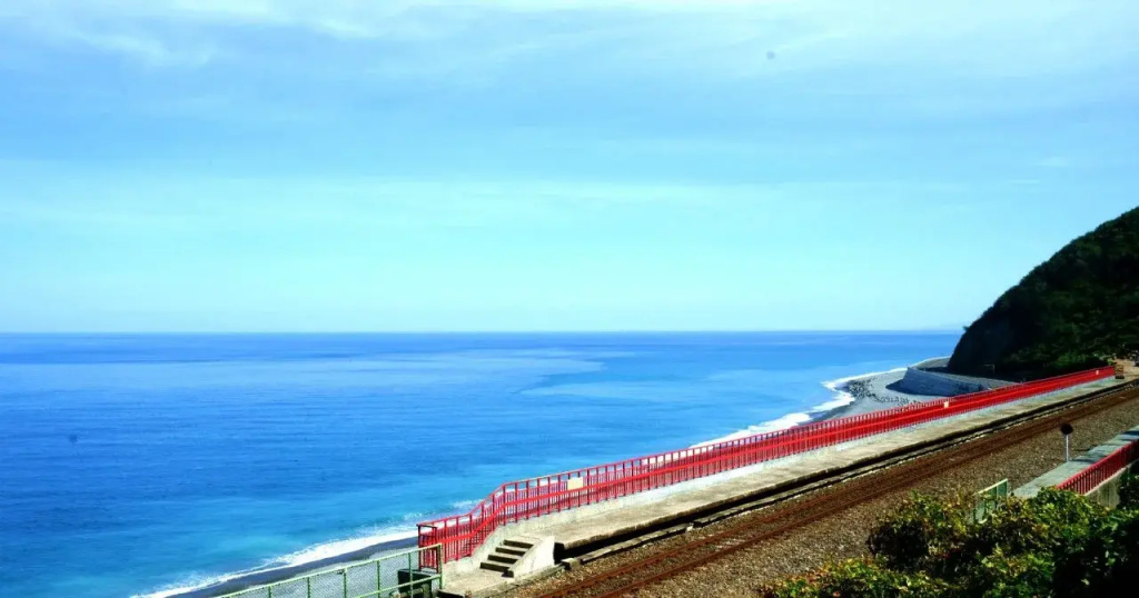 Beach & Waterfront