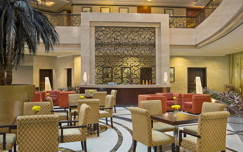 Отель DoubleTree by Hilton Dubai Port Saeed — фото