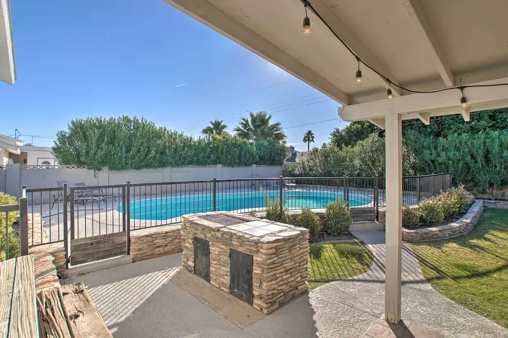 3 Mi to Old Town Scottsdale: Upscale Home w/ Pool!