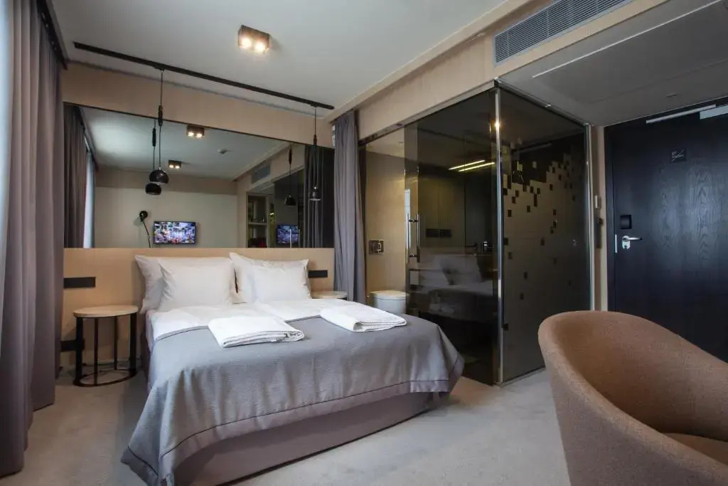 Hotel Ilonn - Chambres