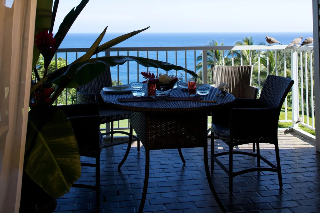 Balcony & Terrace