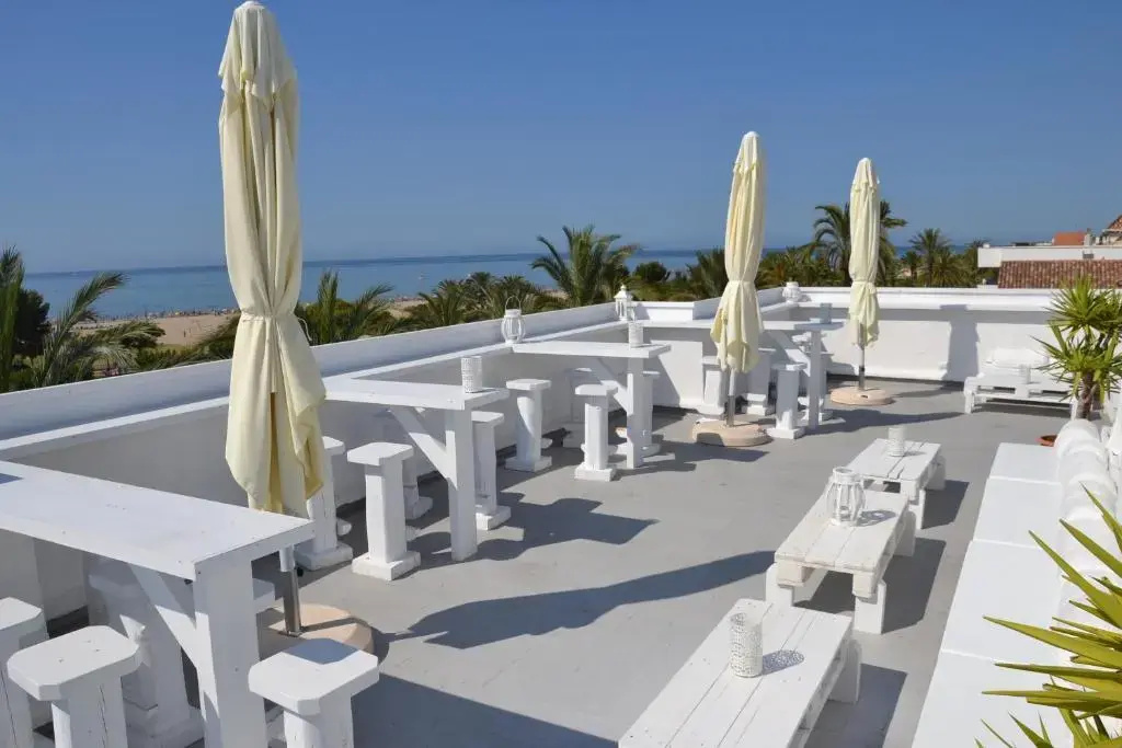 Beach & Waterfront