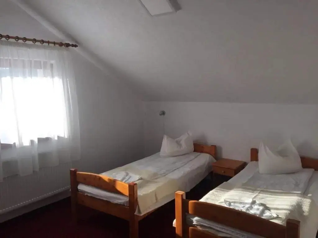 Pension Tofalvi - Chambres