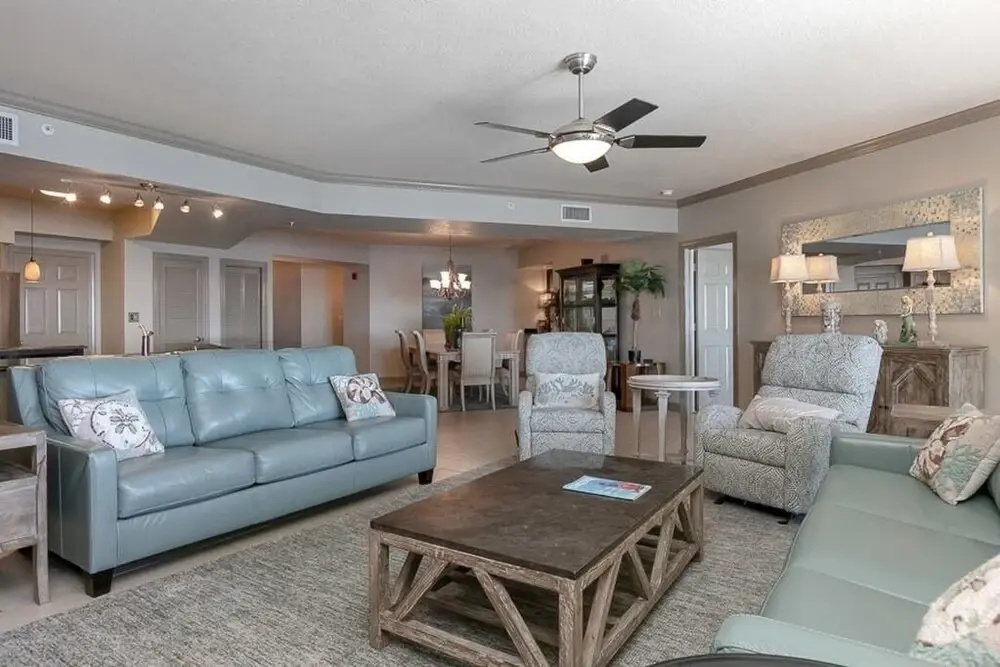 Admirals Quarters 1505 4 Bedroom Condo by Redawning