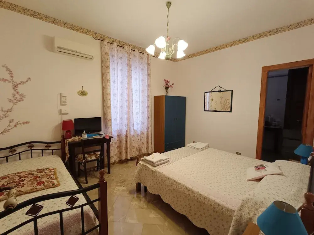 Comfort room