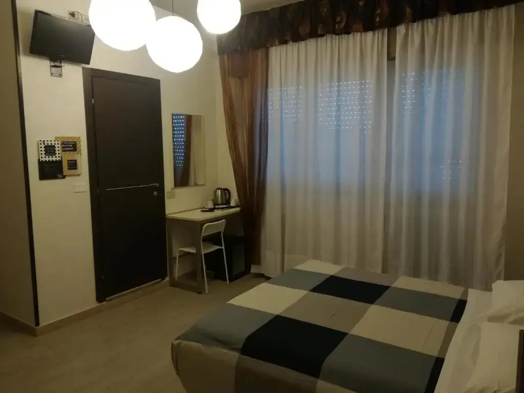 Standard Double room with balcony and with garden view (full double bed)