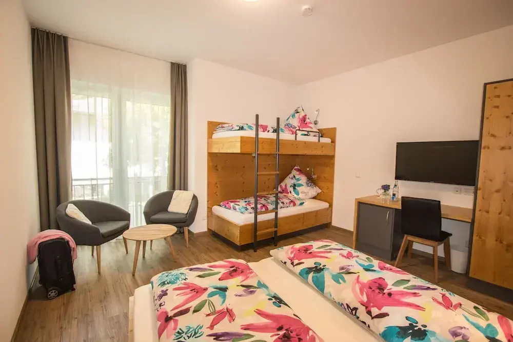 Hotel photo 2