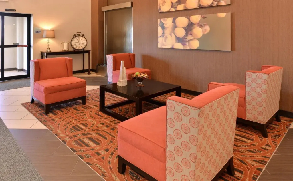 Holiday Inn Express and Suites Indianapolis W- Airport Area by IHG - Général