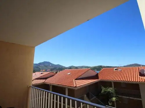 Apartment Appartement f2, terrasse, 4 pers, accès wifi, parking dans la résidence