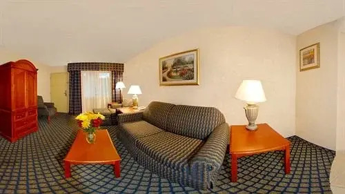 Clarion Inn & Conference Center — фото 5