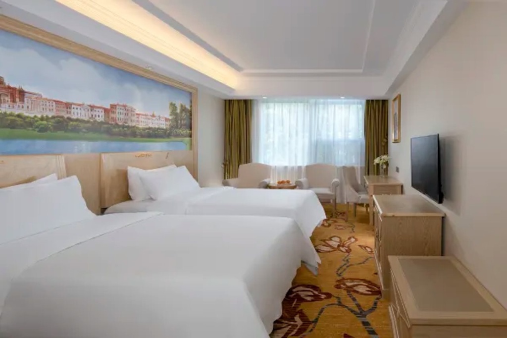 Vienna Hotel (Shenzhen Window of the World, Qiaocheng East Metro Station) — foto 3