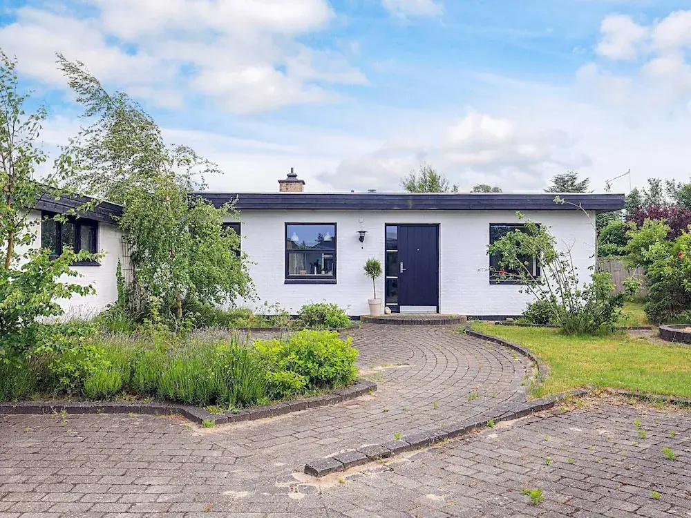4 Star Holiday Home in Albaek