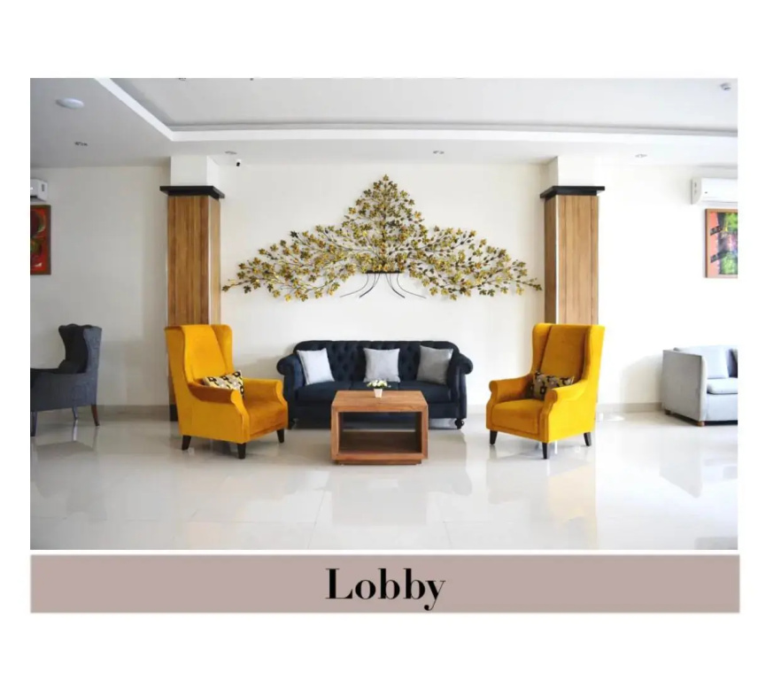 Lobby & Reception