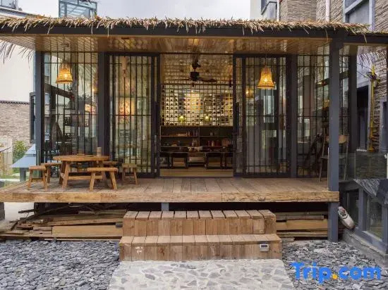 Yinianqi Oxygen Homestay (Domain Shop)