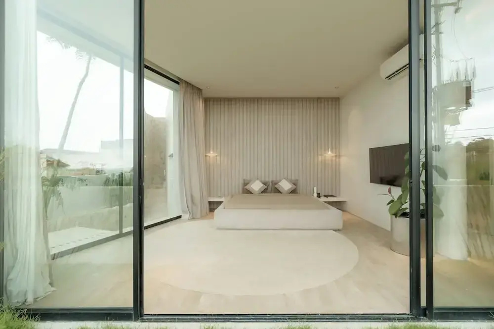 Lux Retreat 4BR Ocean Villa in Uluwatu — фото