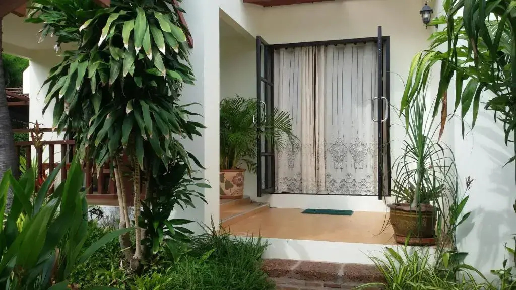 Rimtalay Angsila Guesthouse - Chambres