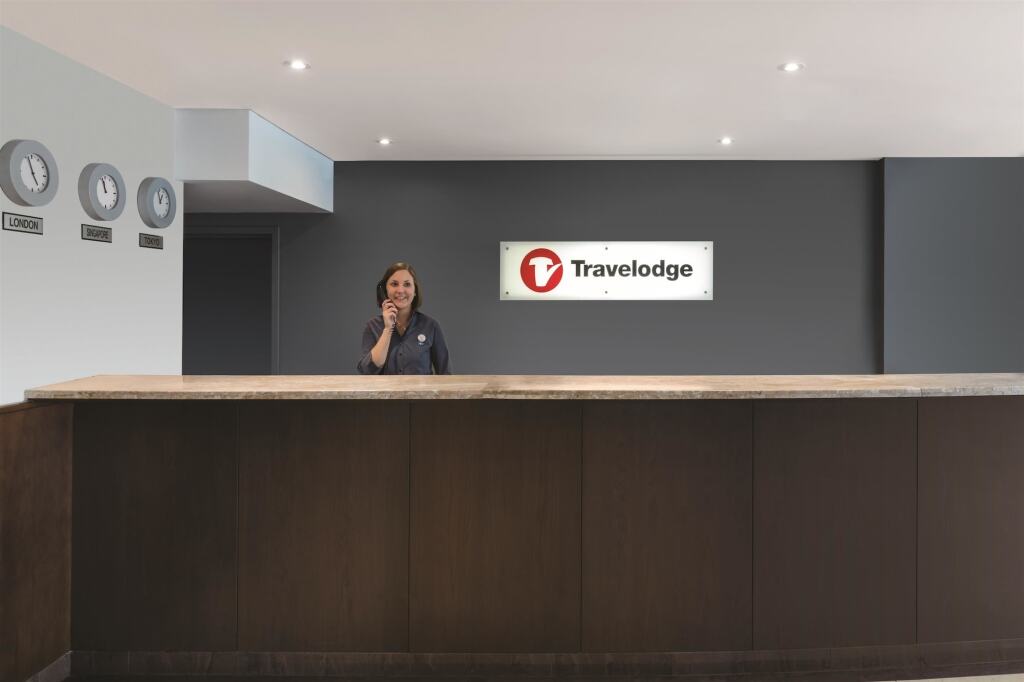 Travelodge Hotel Perth by null