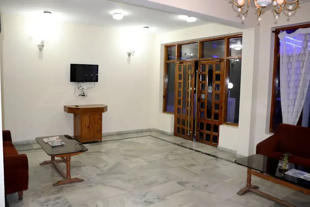 Hotel photo 12