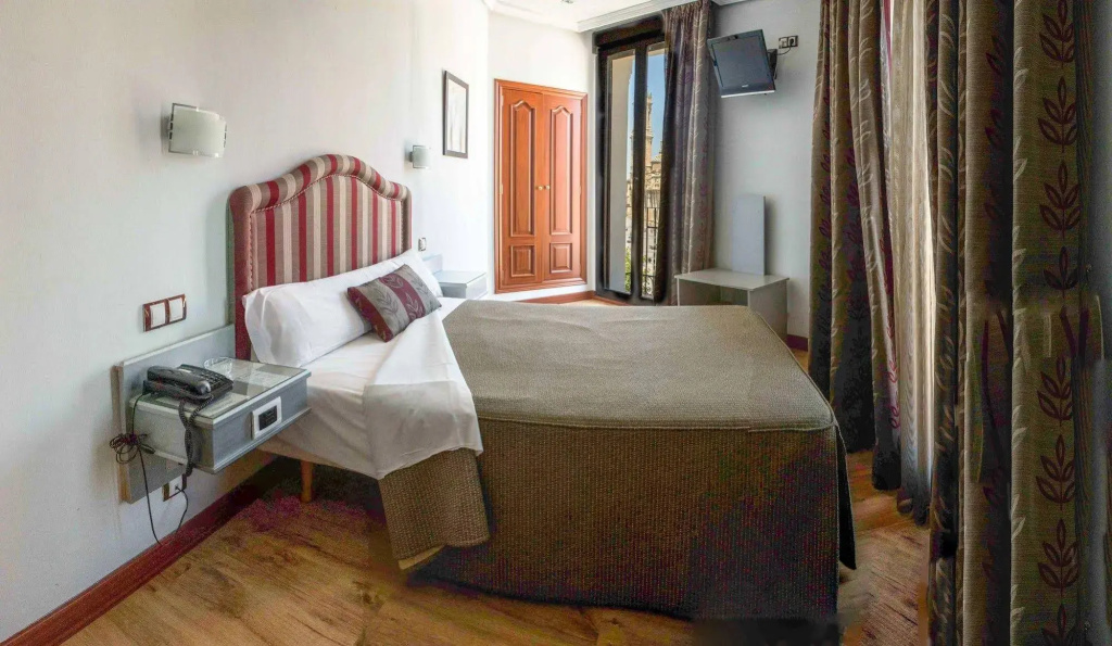 Hotel photo 36