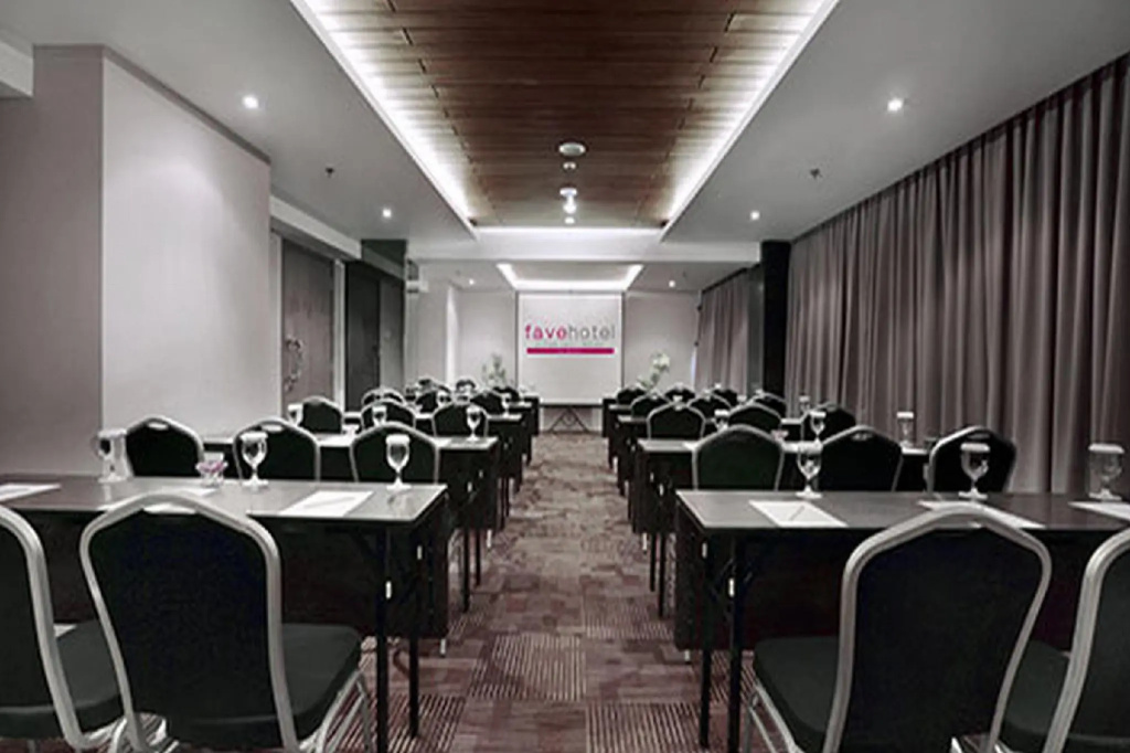 Yusra Inn Hotel Bekasi - Général
