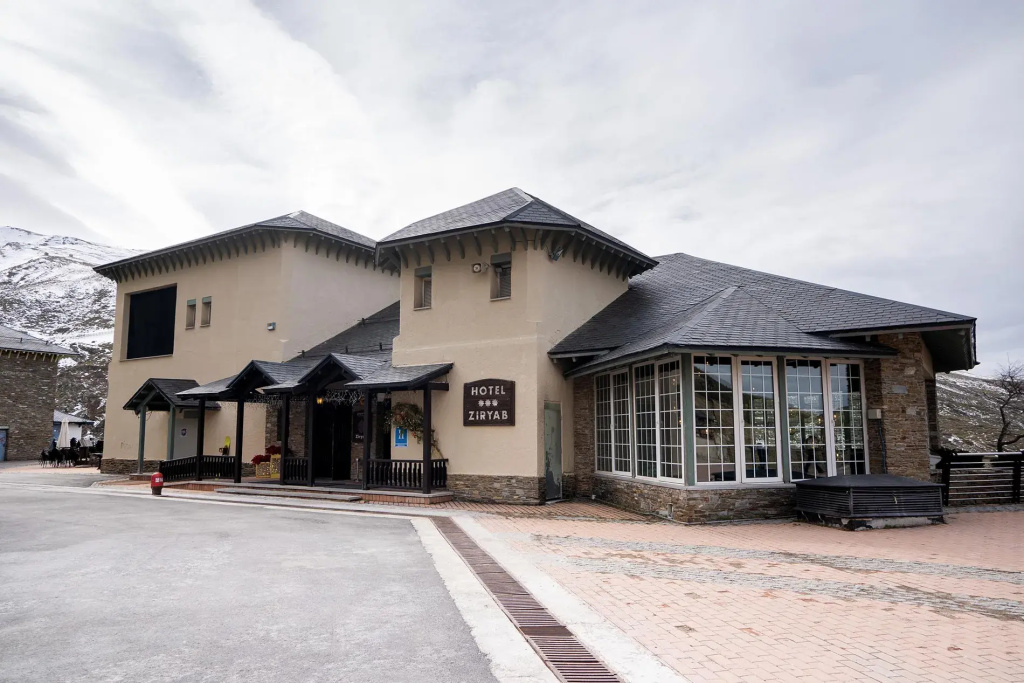 The Mountains Hotel